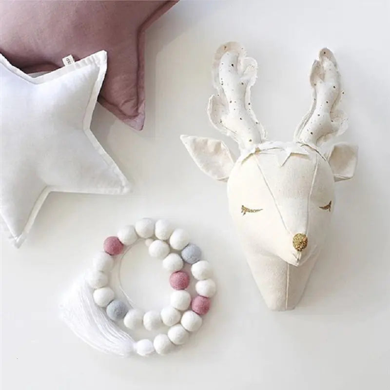 Doll Wall Decor for Christmas